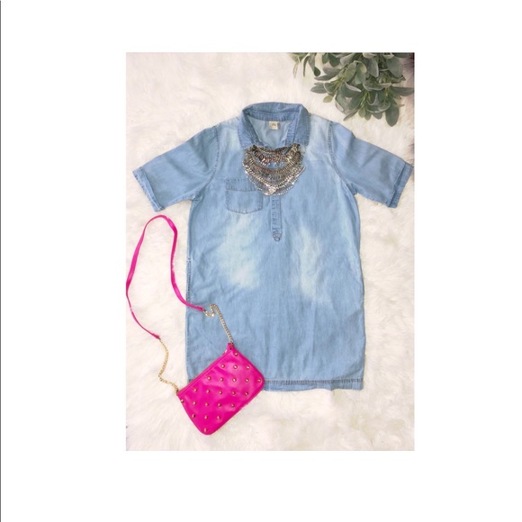 Paper Crane Dresses & Skirts - Chambray shirt dress✨